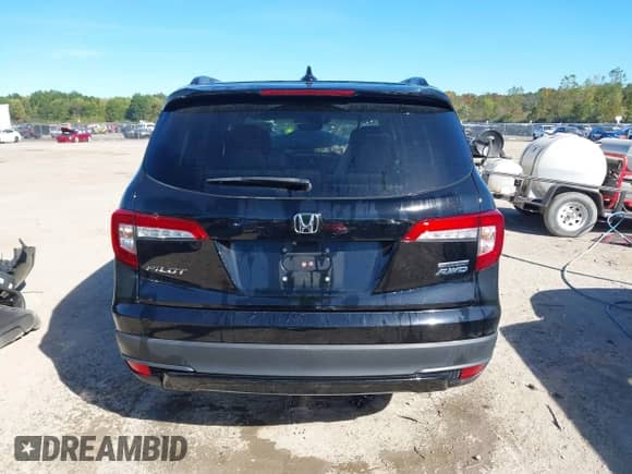 2022 Honda Pilot Special Edition with VIN 5FNYF6H28NB057646, listed as a IAAI auction lot 43356301 with 46,911 mi miles and . Bid and sale history available at DreamBid. Image 16.