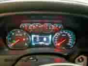 2018 Chevrolet Silverado 1500 LTZ z VIN 3GCUKSEJ5JG635964, wystawiony jako Copart lot #86049035 z przebiegiem 179 676 mil mil oraz Szkoda całkowita • Salvage title. Historia ofert i sprzedaży dostępna na DreamBid. Obrazek 9.