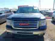 2009 GMC Sierra 1500 SLT z VIN 2GTEK390091103439, wystawiony jako IAAI lot #40533257 z przebiegiem 281 524 mil mil oraz . Historia ofert i sprzedaży dostępna na DreamBid. Obrazek 12.
