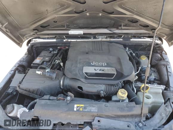 2018 Jeep Wrangler Sport S with VIN 1C4GJWAG9JL931090, listed as a Copart auction lot 70942495 with 81,093 mi miles and Salvage title. Bid and sale history available at DreamBid. Image 12.