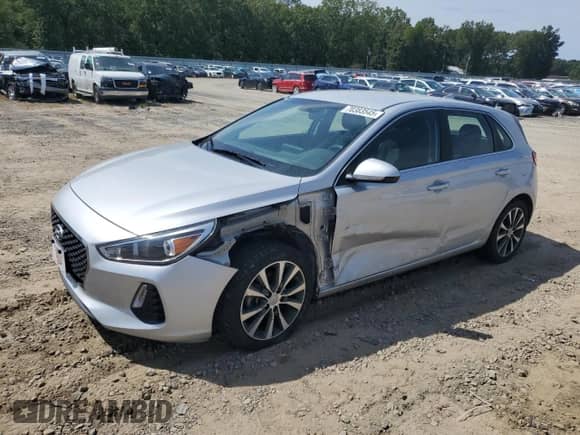 2019 Hyundai Elantra с VIN KMHH35LE1KU089017, выставлен на аукционе Copart как лот 70383545 с пробегом 87 612 миль миль и Списание • Salvage title. История ставок и продаж доступна на DreamBid. Изображение 1.