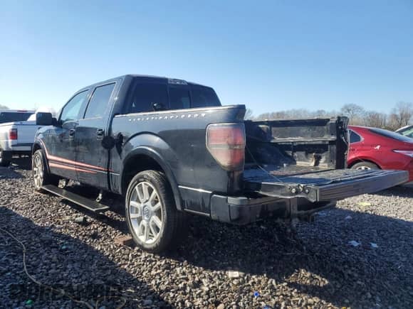 2011 Ford F-150 Lariat с VIN 1FTFW1C66BFA30571, выставлен на аукционе Copart как лот 42453535 с пробегом 272 410 миль миль и Списание • Salvage title. История ставок и продаж доступна на DreamBid. Изображение 2.