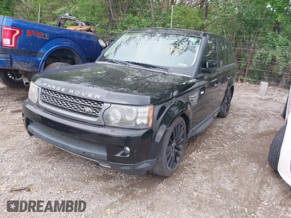 2011 Land Rover Range Rover Sport SC z VIN SALSH2E49BA274182, wystawiony jako IAAI lot #42176761 z przebiegiem 122 951 mil mil oraz . Historia ofert i sprzedaży dostępna na DreamBid. Obrazek 2.