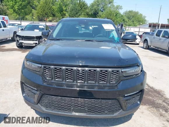 2024 Jeep Grand Cherokee Limited с VIN 1C4RJHBG5RC696850, выставлен на аукционе IAAI как лот 42875080 с пробегом 13 487 миль миль и . История ставок и продаж доступна на DreamBid. Изображение 13.
