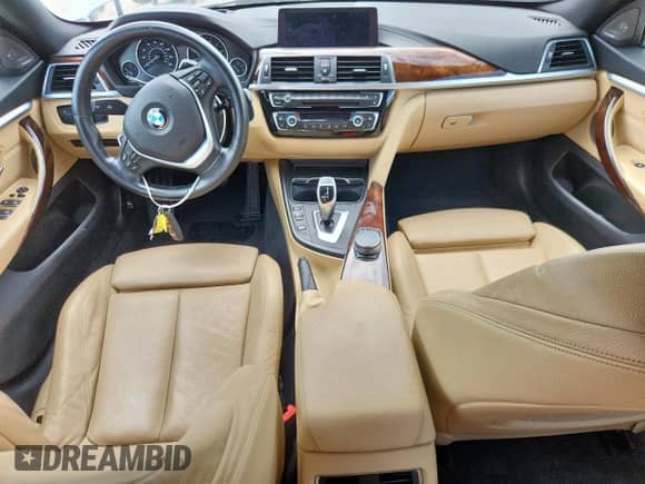 2019 BMW 4 Series 440i xDrive with VIN WBA4J7C53KBM76021, listed as a Copart auction lot 71027385 with Not provided miles and Salvage title. Bid and sale history available at DreamBid. Image 8.