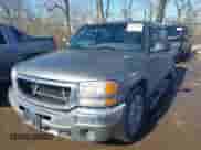 2007 GMC Sierra 1500 SL с VIN 2GTEC13V471174033, выставлен на аукционе IAAI как лот 41643437 с пробегом 188 532 миль миль и . История ставок и продаж доступна на DreamBid. Изображение 17.