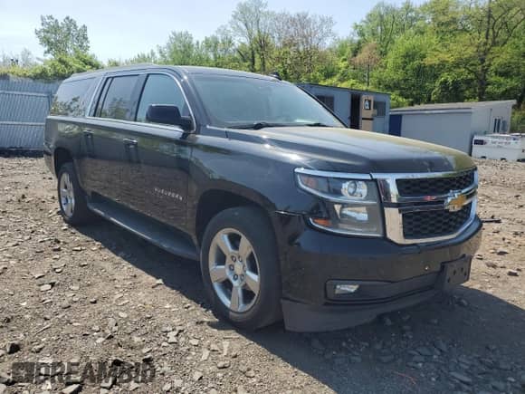 2019 Chevrolet Suburban LT с VIN 1GNSKHKC3KR101791, выставлен на аукционе Copart как лот 55472485 с пробегом 230 209 миль миль и Чистый • Clean title. История ставок и продаж доступна на DreamBid. Изображение 4.