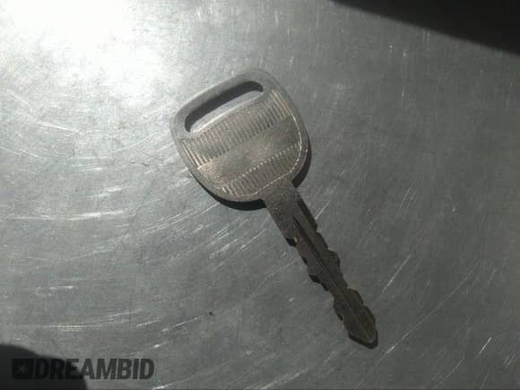 2002 Chevrolet S-10 с VIN 1GCCS145528152105, выставлен на аукционе IAAI как лот 37014461 с пробегом 184 573 миль миль и . История ставок и продаж доступна на DreamBid. Изображение 11.