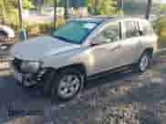 2016 Jeep Compass Latitude с VIN 1C4NJCEB2GD774767, выставлен на аукционе IAAI как лот 43368179 с пробегом 116 346 миль миль и . История ставок и продаж доступна на DreamBid. Изображение 17.