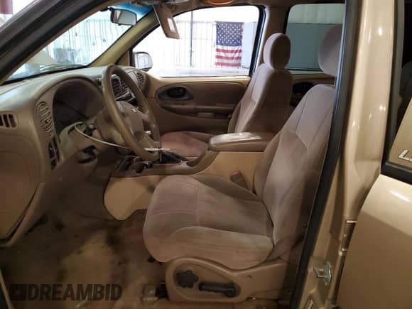 2004 Chevrolet TrailBlazer EXT LS с VIN 1GNET16S546201091, выставлен на аукционе Copart как лот 58835585 с пробегом 273 297 миль миль и Списание • Salvage title. История ставок и продаж доступна на DreamBid. Изображение 7.