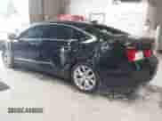 2018 Chevrolet Impala Premier z VIN 2G1125S36J9133638, wystawiony jako IAAI lot #43015532 z przebiegiem 81 221 mil mil oraz . Historia ofert i sprzedaży dostępna na DreamBid. Obrazek 3.