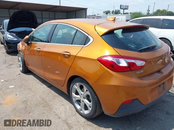 2017 Chevrolet Cruze Premier с VIN 3G1BF6SM9HS581554, выставлен на аукционе IAAI как лот 43038185 с пробегом Не указан миль и . История ставок и продаж доступна на DreamBid. Изображение 3.