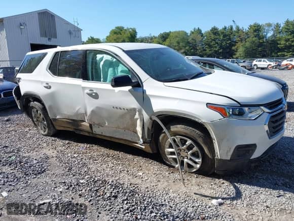 2021 Chevrolet Traverse LS with VIN 1GNEVFKWXMJ200385, listed as a IAAI auction lot 43332024 with 43,118 mi miles and . Bid and sale history available at DreamBid. Image 1.