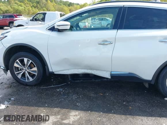 2020 Nissan Murano SV with VIN 5N1AZ2BJ9LN113377, listed as a IAAI auction lot 43372336 with 128,185 mi miles and . Bid and sale history available at DreamBid. Image 20.