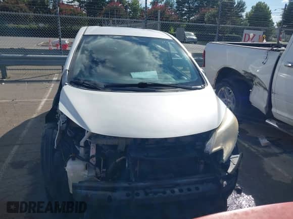 2014 Nissan Note SV z VIN 3N1CE2CPXEL368489, wystawiony jako IAAI lot #43102730 z przebiegiem 169 645 mil mil oraz . Historia ofert i sprzedaży dostępna na DreamBid. Obrazek 13.