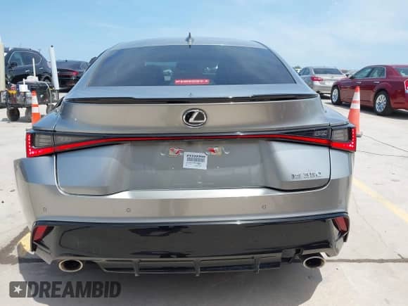 2023 Lexus IS 350 F Sport z VIN JTHGZ1B29P5068608, wystawiony jako IAAI lot #42467225 z przebiegiem 17 266 mil mil oraz . Historia ofert i sprzedaży dostępna na DreamBid. Obrazek 17.