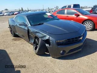 2013 Chevrolet Camaro LT с VIN 2G1FB1E39D9178605, выставлен на аукционе IAAI как лот 43290372 с пробегом 115 922 миль миль и . История ставок и продаж доступна на DreamBid. Изображение 1.