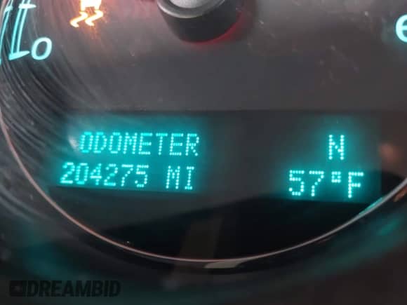 2014 Chevrolet Tahoe LS с VIN 1GNSKAE00ER164649, выставлен на аукционе IAAI как лот 42311719 с пробегом 204 275 миль миль и . История ставок и продаж доступна на DreamBid. Изображение 15.