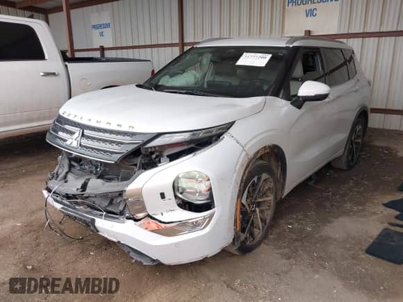 2023 Mitsubishi Outlander SEL with VIN JA4J4VA8XPZ037986, listed as a IAAI auction lot 41777200 with 49,445 mi miles and . Bid and sale history available at DreamBid. Image 18.