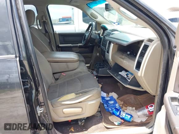 2010 Dodge 1500 SLT с VIN 1D7RB1CT7AS181669, выставлен на аукционе IAAI как лот 42685908 с пробегом 282 123 миль миль и . История ставок и продаж доступна на DreamBid. Изображение 5.
