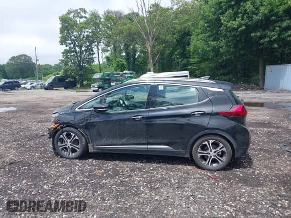 2021 Chevrolet Bolt EV Premier z VIN 1G1FZ6S02M4100432, wystawiony jako IAAI lot #42633578 z przebiegiem 231 754 mil mil oraz . Historia ofert i sprzedaży dostępna na DreamBid. Obrazek 14.