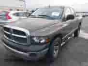 2003 Dodge 1500 ST с VIN 1D7HA18K03J512552, выставлен на аукционе IAAI как лот 42058130 с пробегом 207 254 миль миль и . История ставок и продаж доступна на DreamBid. Изображение 20.