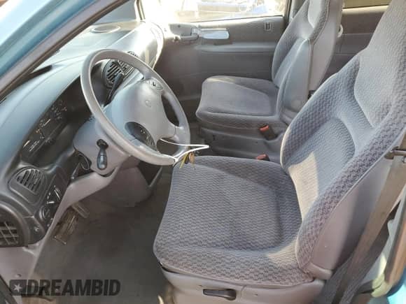 1999 Dodge Caravan SE с VIN 2B4GP44G2XR423118, выставлен на аукционе Copart как лот 71740135 с пробегом 133 543 миль миль и Списание • Salvage title. История ставок и продаж доступна на DreamBid. Изображение 7.