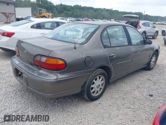 1999 Chevrolet Malibu LS с VIN 1G1NE52M0X6239679, выставлен на аукционе IAAI как лот 42836633 с пробегом 118 454 миль миль и . История ставок и продаж доступна на DreamBid. Изображение 4.