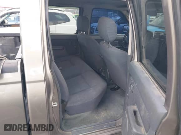 2004 Nissan Frontier XE с VIN 1N6ED29X34C442696, выставлен на аукционе IAAI как лот 43064679 с пробегом 179 586 миль миль и . История ставок и продаж доступна на DreamBid. Изображение 8.