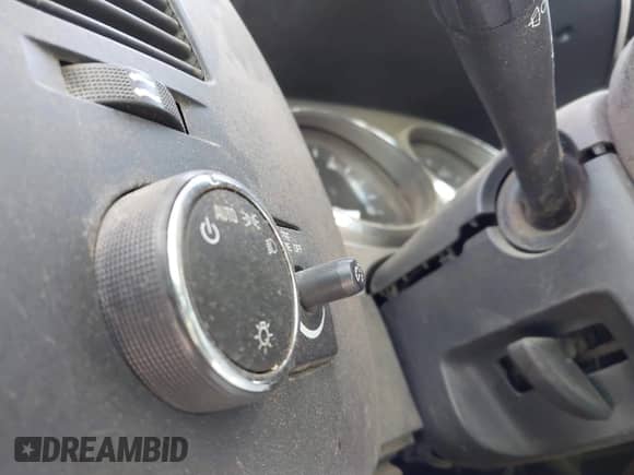2011 Chevrolet Silverado 1500 LT с VIN 3GCPCSEA5BG111807, выставлен на аукционе IAAI как лот 42098757 с пробегом Не указан миль и . История ставок и продаж доступна на DreamBid. Изображение 14.