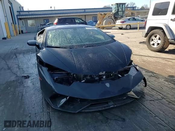 2018 Lamborghini Huracan с VIN ZHWUD4ZFXJLA09352, выставлен на аукционе Copart как лот 84653484 с пробегом 6 420 миль миль и Списание • Salvage title. История ставок и продаж доступна на DreamBid. Изображение 14.