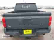 2024 Toyota Tacoma SR5 with VIN 3TMLB5JNXRM055645, listed as a IAAI auction lot 41208771 with 984 mi miles and . Bid and sale history available at DreamBid. Image 17.