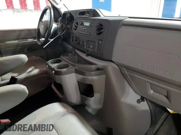 2014 Ford Econoline Cargo Commercial with VIN 1FTNE1EW9EDA49417, listed as a Copart auction lot 57903895 with 39,300 mi miles and Clean title. Bid and sale history available at DreamBid. Image 8.