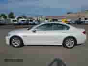 2014 BMW 5 Series 528i xDrive with VIN WBA5A7C57ED616617, listed as a IAAI auction lot 43292380 with 77,128 mi miles and . Bid and sale history available at DreamBid. Image 14.