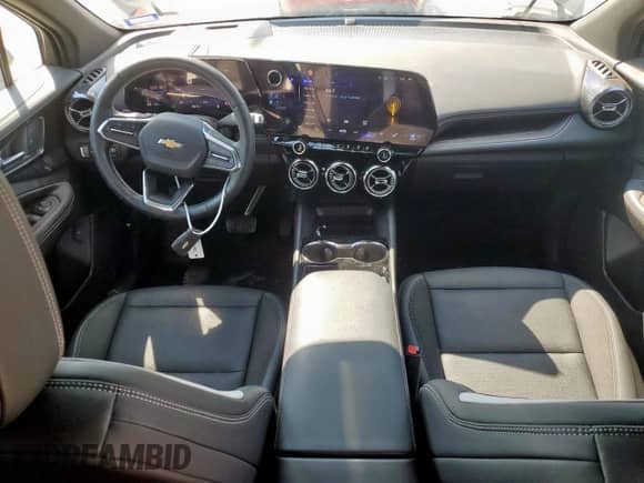 2024 Chevrolet Blazer EV eAWD LT with VIN 3GNKDBRJ2RS217051, listed as a Copart auction lot 84726925 with 8,373 mi miles and Salvage title. Bid and sale history available at DreamBid. Image 8.