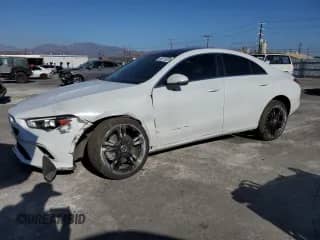 2021 Mercedes-Benz CLA 250 с VIN W1K5J4GB3MN190909, выставлен на аукционе Copart как лот 85715375 с пробегом 57 037 миль миль и Списание • Salvage title. История ставок и продаж доступна на DreamBid. Изображение 1.