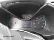 2021 Chevrolet Colorado 4WD Z71 z VIN 1GCGTDEN6M1233477, wystawiony jako IAAI lot #42188303 z przebiegiem 56 638 mil mil oraz . Historia ofert i sprzedaży dostępna na DreamBid. Obrazek 7.