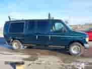 1998 Ford Econoline Cargo Recreational z VIN 1FDRE1463WHB01066, wystawiony jako IAAI lot #41482396 z przebiegiem 269 648 mil mil oraz . Historia ofert i sprzedaży dostępna na DreamBid. Obrazek 13.