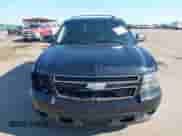 2009 Chevrolet Tahoe 2LT with VIN 1GNFK23079R260424, listed as a IAAI auction lot 43026277 with 253,109 mi miles and . Bid and sale history available at DreamBid. Image 12.