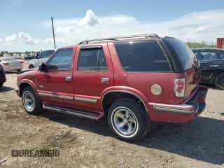 1999 Chevrolet Blazer LS z VIN 1GNCS13W2X2244428, wystawiony jako Copart lot #66462484 z przebiegiem Nie podano mil oraz Szkoda całkowita • Salvage title. Historia ofert i sprzedaży dostępna na DreamBid. Obrazek 2.