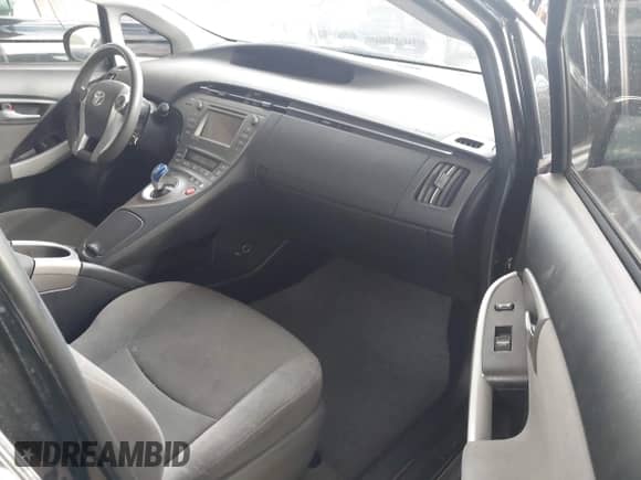2012 Toyota Prius One с VIN JTDKN3DU9C1527560, выставлен на аукционе IAAI как лот 43303364 с пробегом 170 370 миль миль и . История ставок и продаж доступна на DreamBid. Изображение 5.