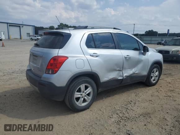 2016 Chevrolet Trax LT с VIN 3GNCJLSB8GL270608, выставлен на аукционе Copart как лот 81559655 с пробегом 122 429 миль миль и Списание • Salvage title. История ставок и продаж доступна на DreamBid. Изображение 3.