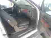 2008 Chevrolet Suburban 3LT z VIN 1GNFK16318J199570, wystawiony jako IAAI lot #42685558 z przebiegiem 339 249 mil mil oraz . Historia ofert i sprzedaży dostępna na DreamBid. Obrazek 5.