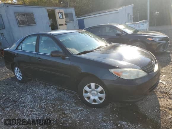 2004 Toyota Camry XLE with VIN 4T1BE32K84U297328, listed as a Copart auction lot 89930325 with 189,475 mi miles and Clean title. Bid and sale history available at DreamBid. Image 4.