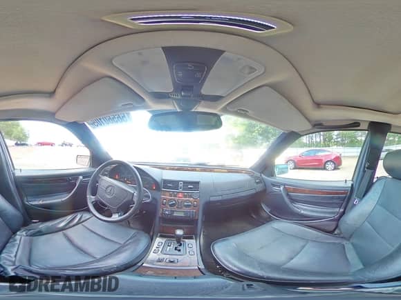1999 Mercedes-Benz C 230/260/280/320 z VIN WDBHA24G4XA749633, wystawiony jako Copart lot #56560105 z przebiegiem 221 306 mil mil oraz Szkoda całkowita • Salvage title. Historia ofert i sprzedaży dostępna na DreamBid. Obrazek 14.