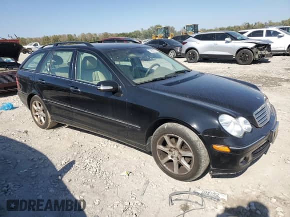 2005 Mercedes-Benz C 240 with VIN WDBRH81JX5F645392, listed as a Copart auction lot 74801314 with 129,215 mi miles and Salvage title. Bid and sale history available at DreamBid. Image 4.