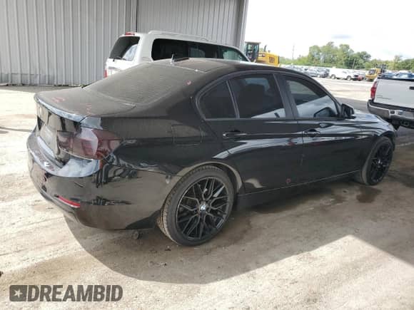 2015 BMW 3 Series 328i xDrive with VIN WBA3B5G59FNS17075, listed as a Copart auction lot 70717775 with 109,849 mi miles and Salvage title. Bid and sale history available at DreamBid. Image 3.