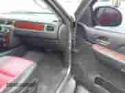 2009 Chevrolet Tahoe 1LT z VIN 1GNEC23359R235413, wystawiony jako IAAI lot #41661328 z przebiegiem 207 225 mil mil oraz . Historia ofert i sprzedaży dostępna na DreamBid. Obrazek 5.