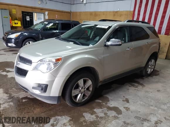 2015 Chevrolet Equinox LT z VIN 2GNFLFE34F6116512, wystawiony jako Copart lot #69582155 z przebiegiem 130 713 mil mil oraz Czysty tytuł • Clean title. Historia ofert i sprzedaży dostępna na DreamBid. Obrazek 1.