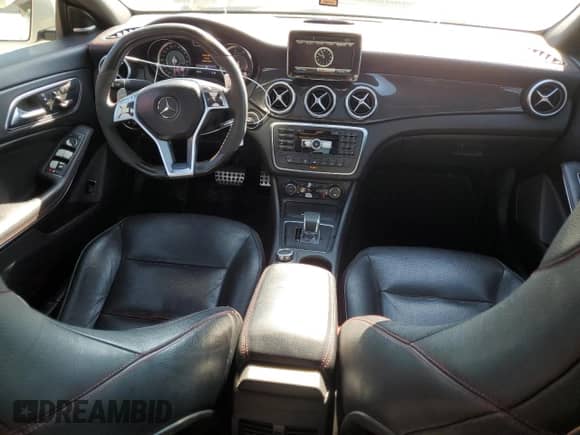 2014 Mercedes-Benz CLA 45 AMG с VIN WDDSJ5CB0EN124107, выставлен на аукционе Copart как лот 68387945 с пробегом 135 565 миль миль и Списание • Salvage title. История ставок и продаж доступна на DreamBid. Изображение 8.